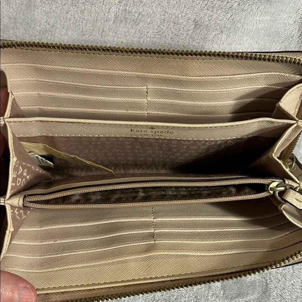 Kate Spade New York Beige Zip-Around Wallet